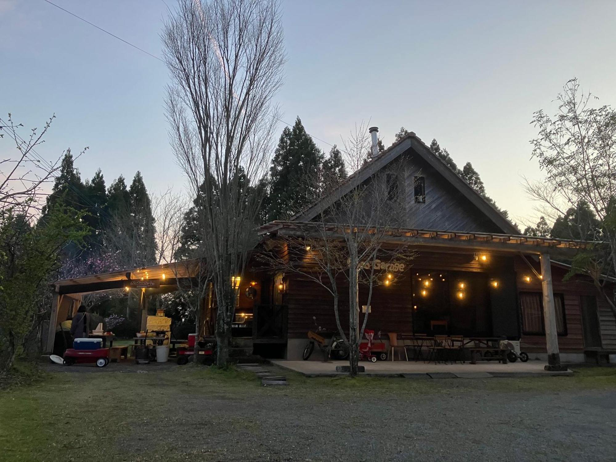 Guesthouse Coco Garage Kirisima Kültér fotó
